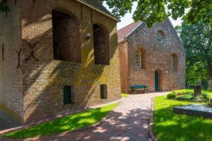 Ochtelbur, Kirche, evangelisch-lutherisch, Außenansicht