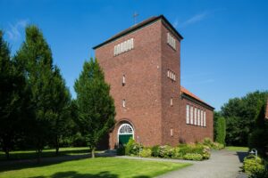 Wiesmoor, Kirche, evangelisch-lutherisch, Außenansicht