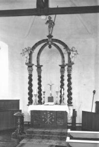 Wettbergen, Kirche, Innenraum, Altar