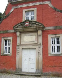 Gartow, Kirche, Außenansicht, Portal