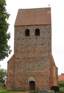 Holtorf, Kirche, Außenansicht, Turm