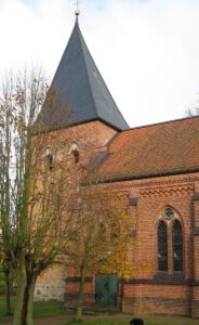 Krummasel, Kirche, Außenansicht