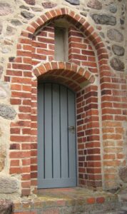 Luckau, Kapelle, Außenansicht, Südportal