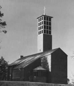 Neu Wulmstorf, Kirche, Außen