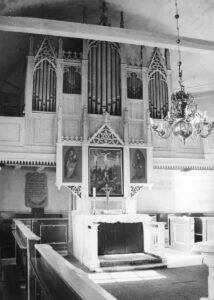 Marschacht, Kirche, Innenraum, Orgel und Altar