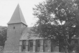 Raven, Kirche, Außenansicht