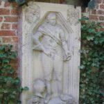 Schnega, Kirche, Außen, Grabplatte