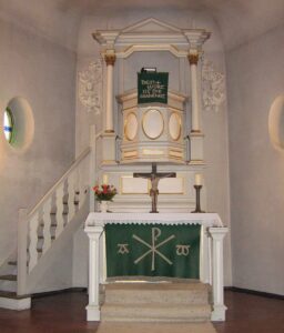 Zebelin, Kirche, Innenraum, Altar