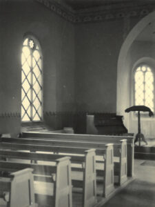 Lichtenhagen (Ottenstein), Kapelle, Innenraum, Harmonium, Lesepult