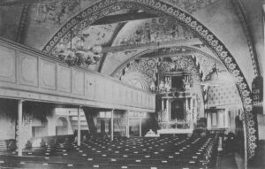 Loxstedt, Kirche, Innenraum. Altar, Nordempore, Gewölbemalereien