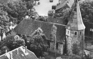 Selsingen, Kirche, Außenansicht, Turm. Luftbild